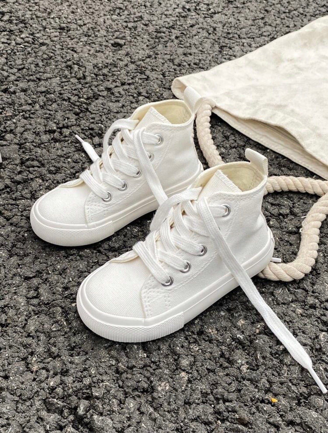 Kids shoes