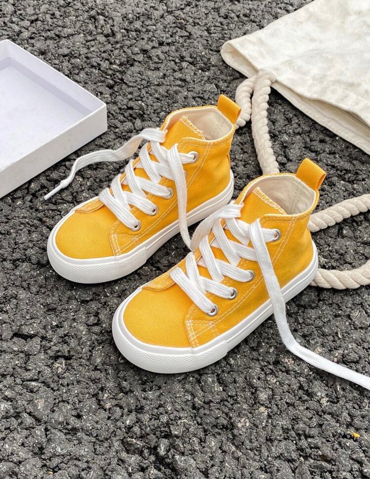 Kids shoes