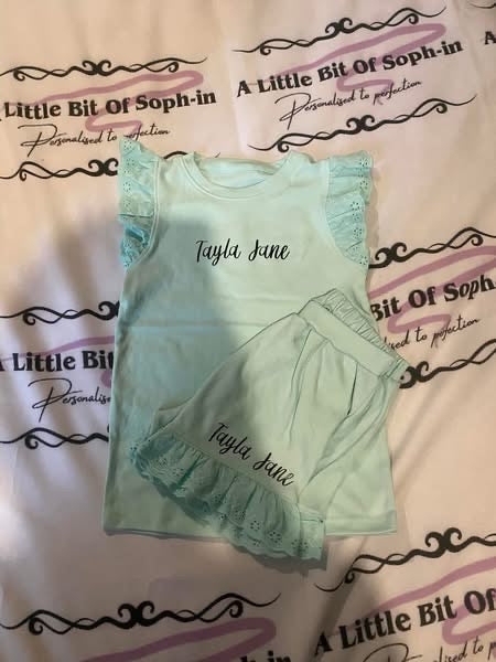 Frill sets